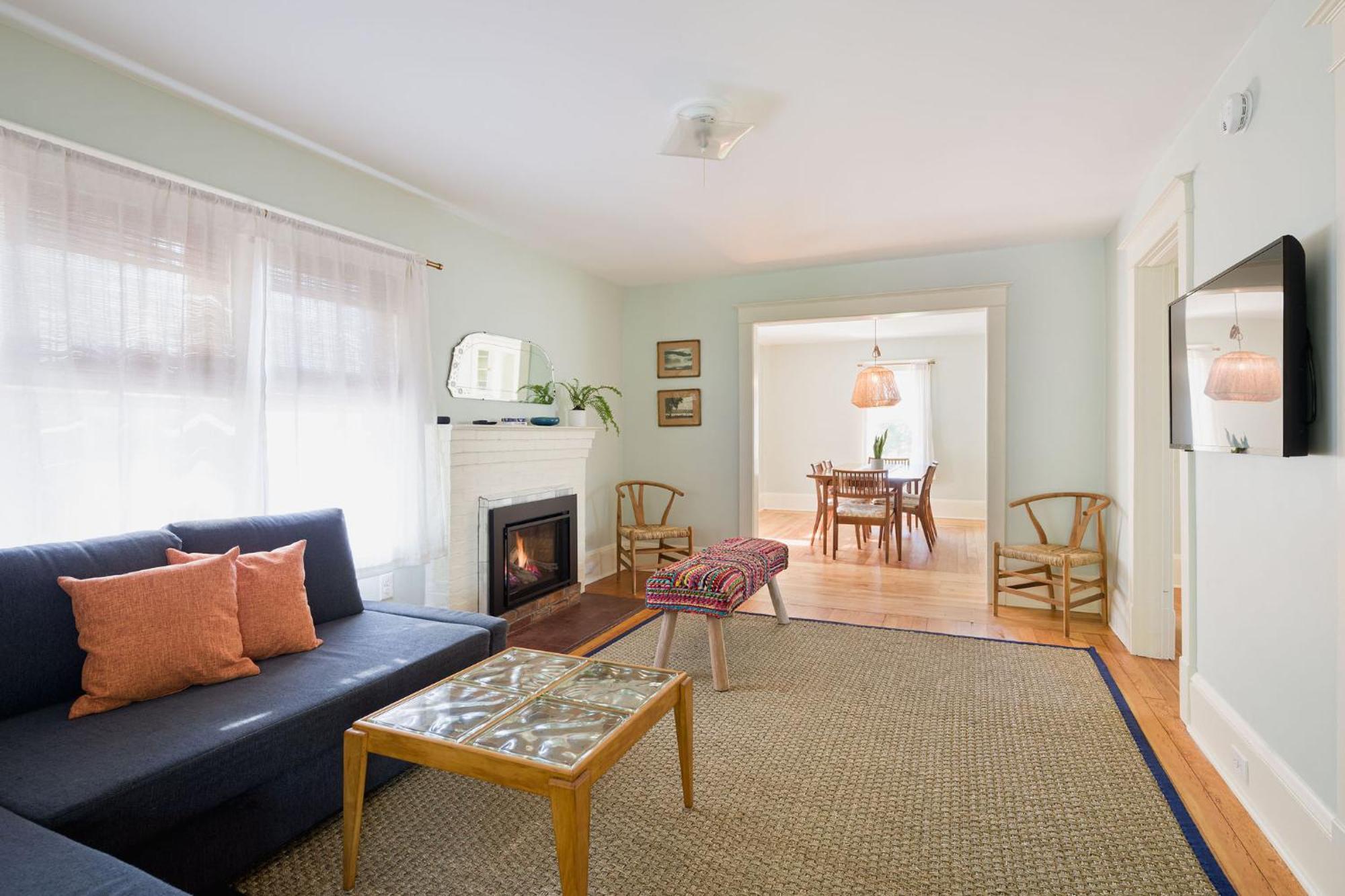 Queen City Bungalow & Cottages เบอร์ลิงตัน ภายนอก รูปภาพ