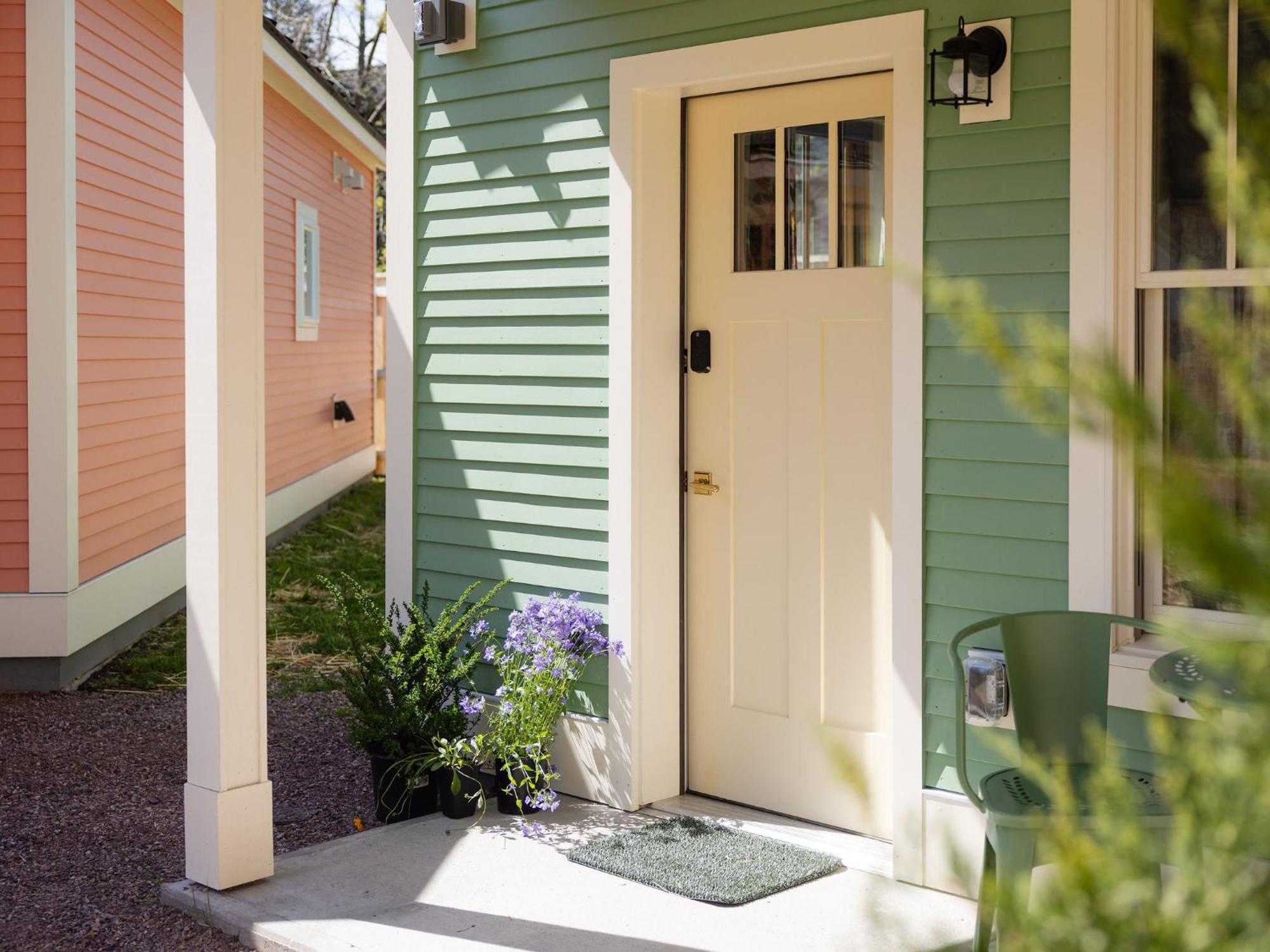 Queen City Bungalow & Cottages เบอร์ลิงตัน ภายนอก รูปภาพ