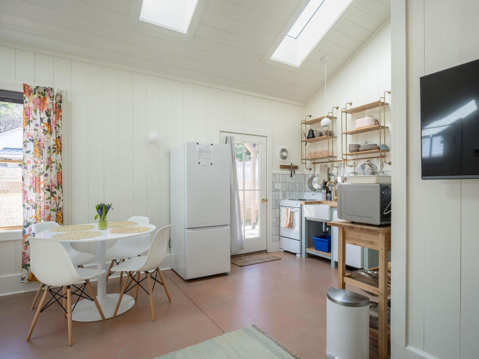 Queen City Bungalow & Cottages เบอร์ลิงตัน ภายนอก รูปภาพ