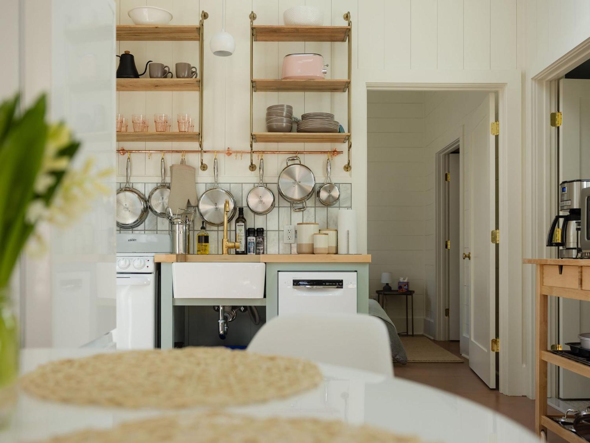 Queen City Bungalow & Cottages เบอร์ลิงตัน ภายนอก รูปภาพ